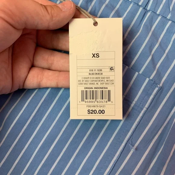 NWT Blue/White Striped Women's High Rise Poplin Shorts - A New Day - Picture 5 of 5